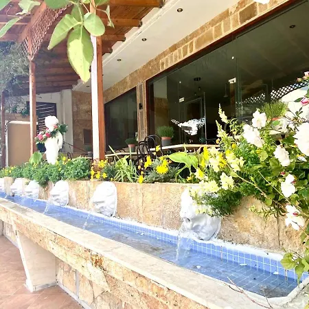 Guest house Costas Spilion