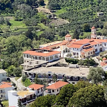 Guest house Costas Spilion